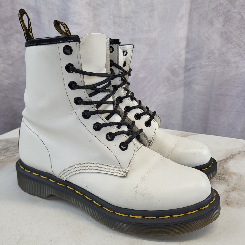 Dr. Marten's 11821 Boots White Women's Size 7